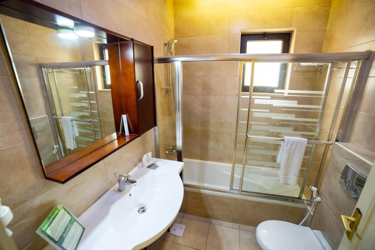 Comfort Hotel Suites Αμμάν Εξωτερικό φωτογραφία