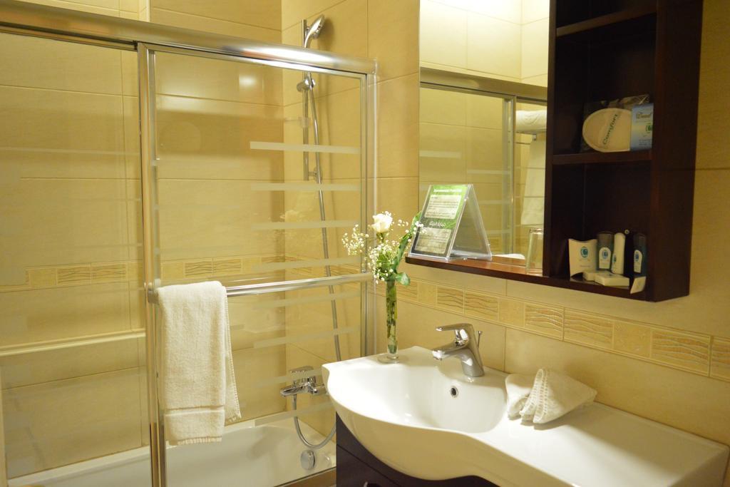 Comfort Hotel Suites Αμμάν Εξωτερικό φωτογραφία