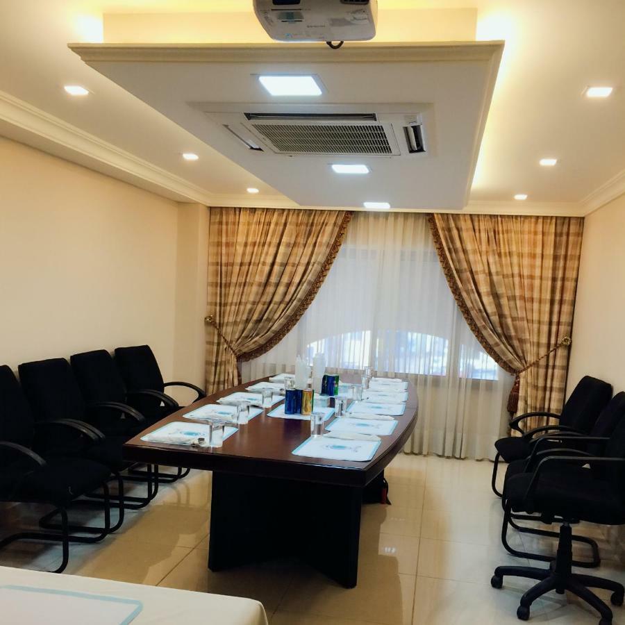 Comfort Hotel Suites Αμμάν Εξωτερικό φωτογραφία
